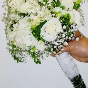 Ramo Novia Redondo Rosas ,Fresia