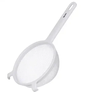 Colador malla plástico 10cm.